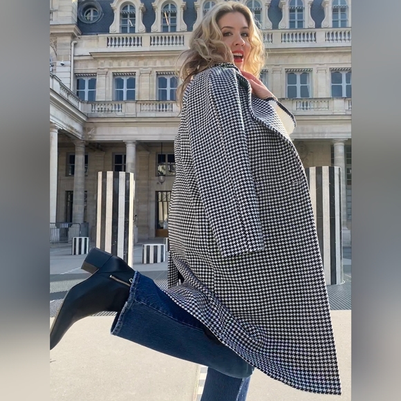 Meet Your Posher, Anna - Picture 6 of 12